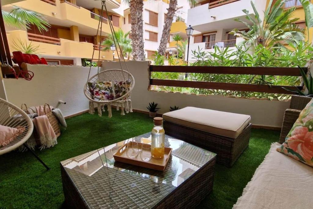 Olivia Sunny 2 Bedroom Apartament Punta Prima 또레비에하 외부 사진